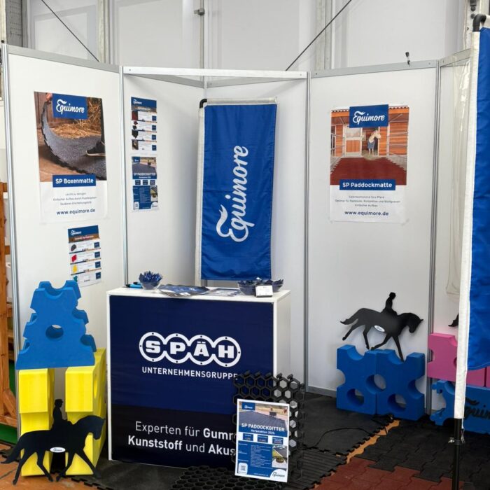 Messestand der Firma Equimore auf der Oberschwabenschau Messe 2025