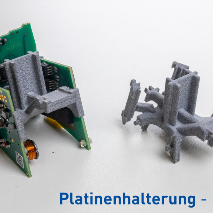 Platinenhalter aus PA12 Material aus der 3D Abteilung
